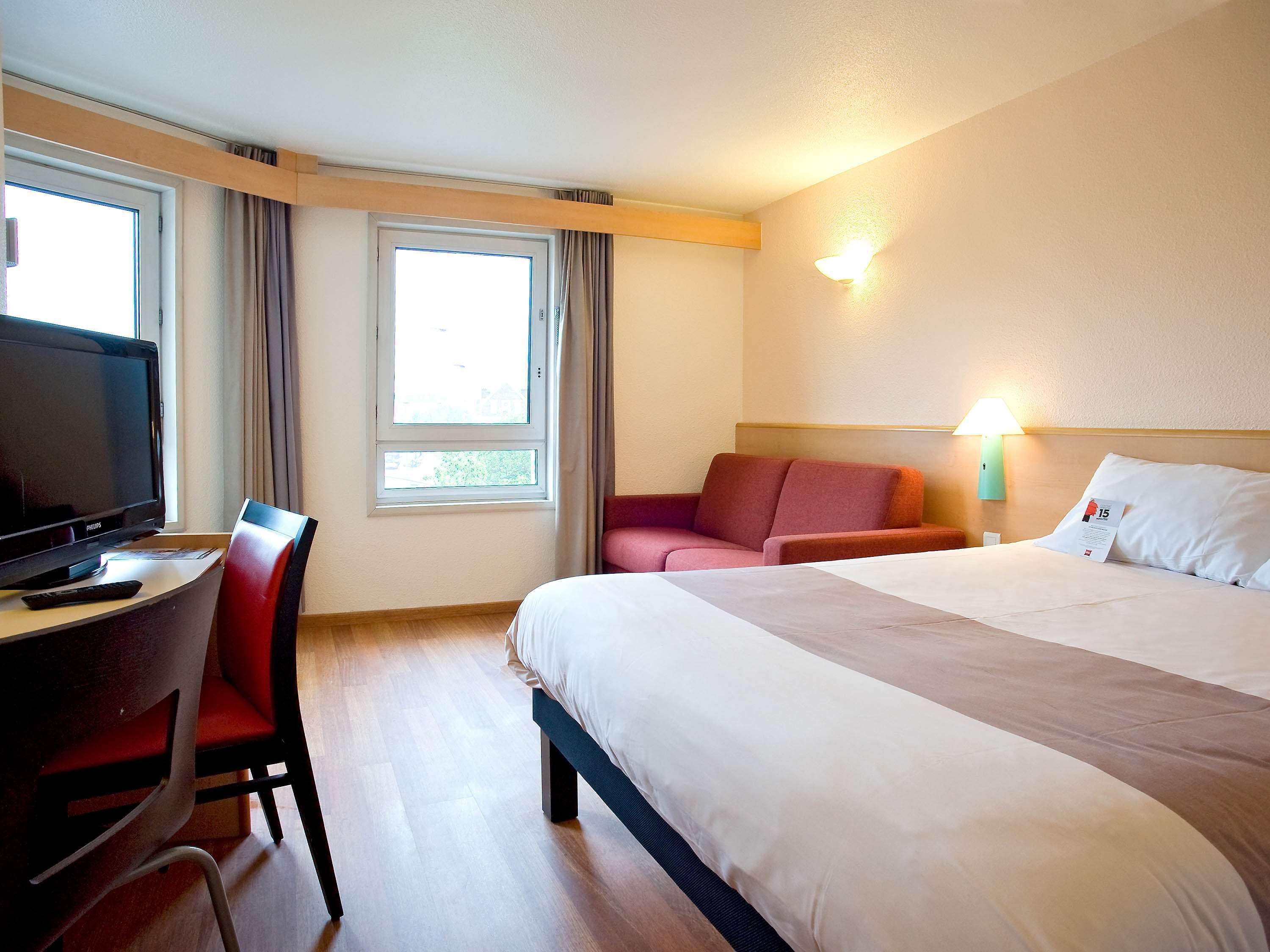 Hotel Ibis Styles Paris Poissy Zewnętrze zdjęcie