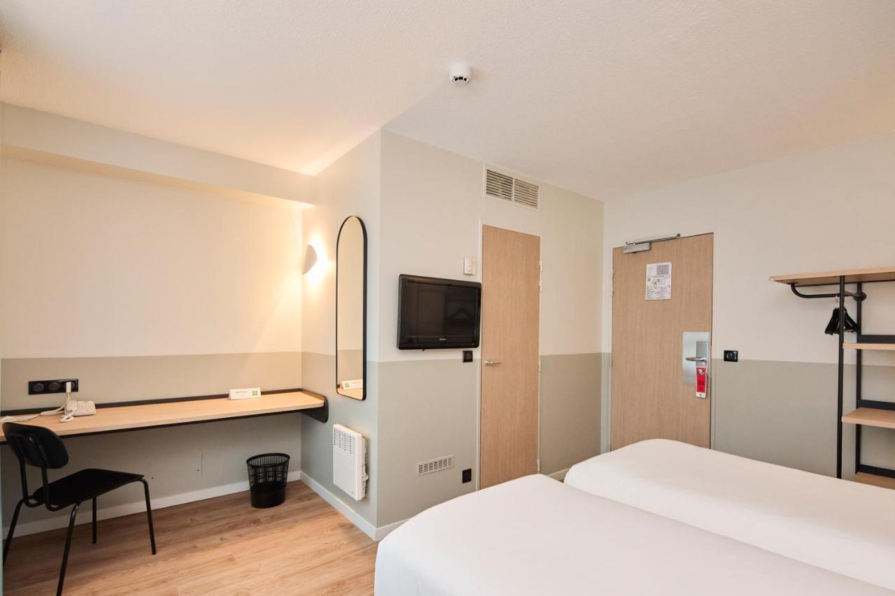 Hotel Ibis Styles Paris Poissy Zewnętrze zdjęcie